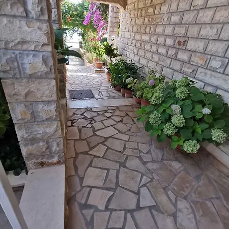 Two-bedroom In I Vinisce